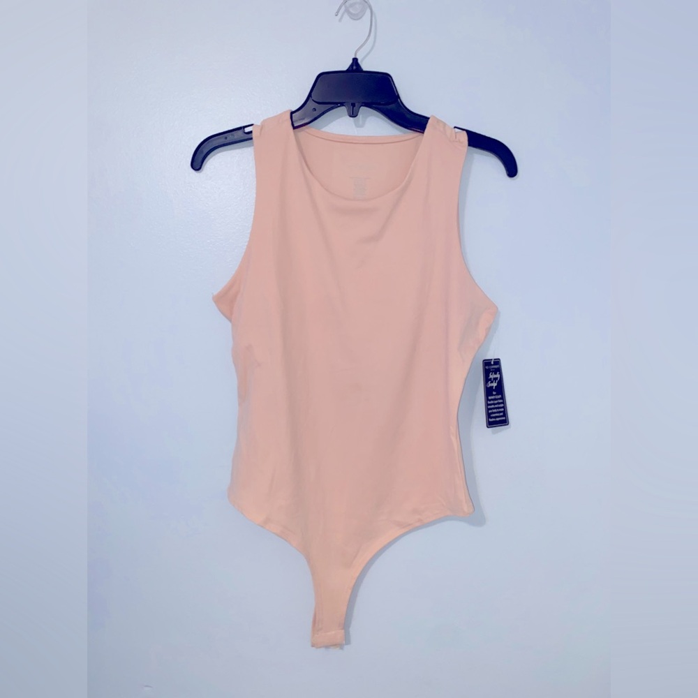 NWT Super soft, body suit, pink, size large